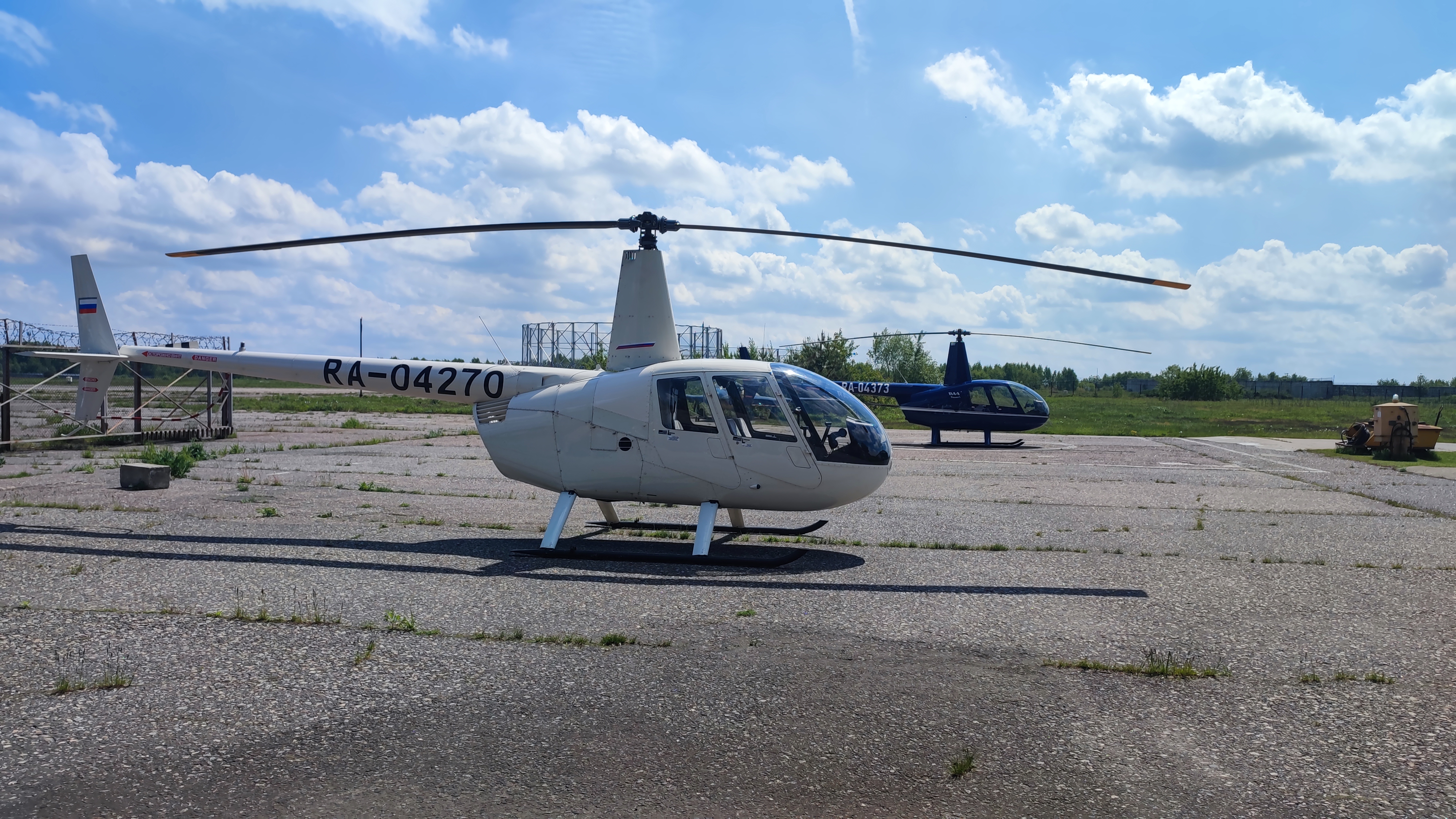 Ночной полет на вертолете над Москвой