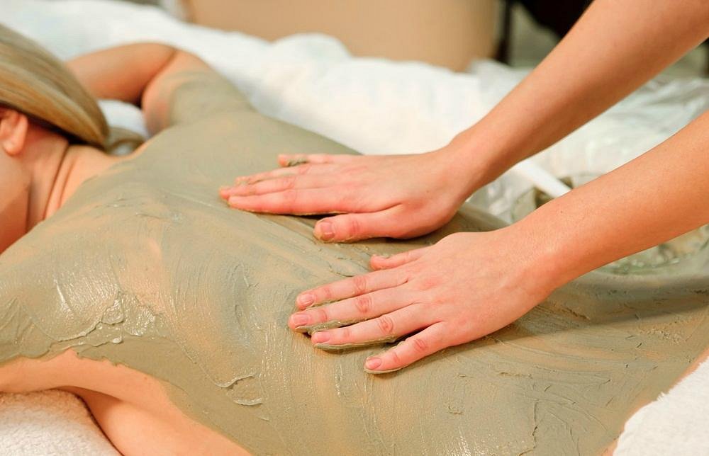 SPA-уход «Магия моря» с белой глиной и ламинарией